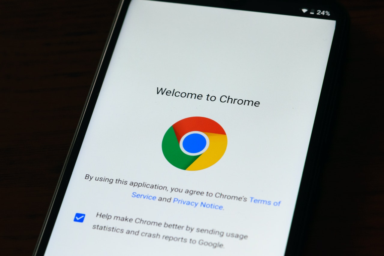 Google Chrome helper opened on a smaprtphone